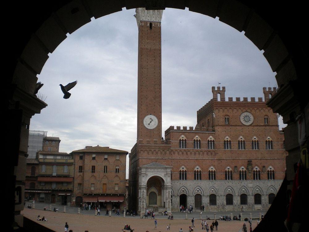 Albergo Centrale Siena Luaran gambar